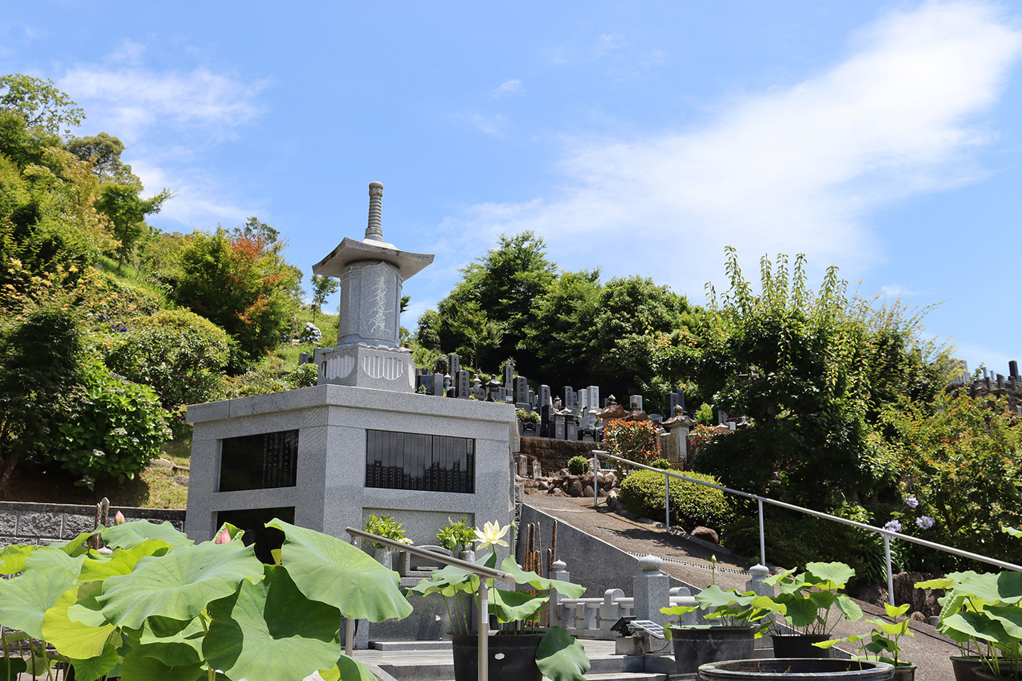永代供養にも対応いたしております龍源寺（りゅうげんじ）の永代供養塔