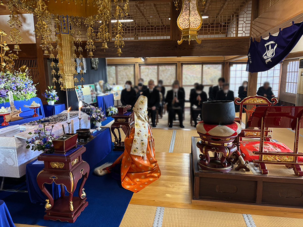 静岡県伊豆の国市・大仁のお寺、龍源寺（りゅうげんじ）の本堂での葬儀